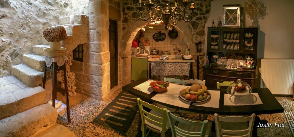 Meronas Eco House エクステリア 写真